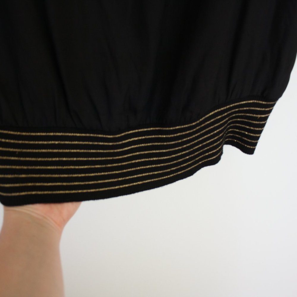 95% Silk boat neck kimono sleeve metallic waist to - Picture 5 of 8